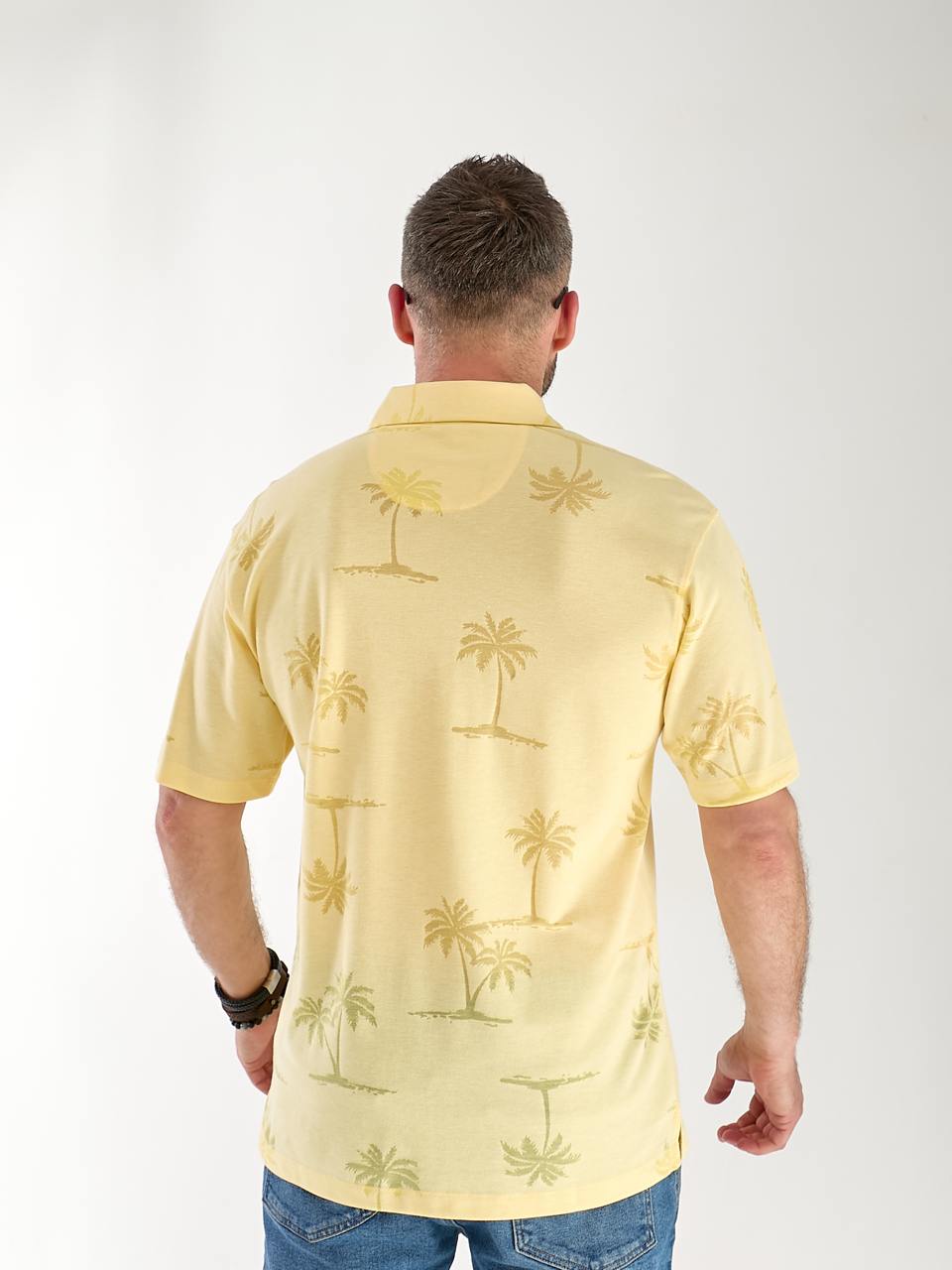 Чоловіча футболка поло з малюнком жовтого кольору 33363