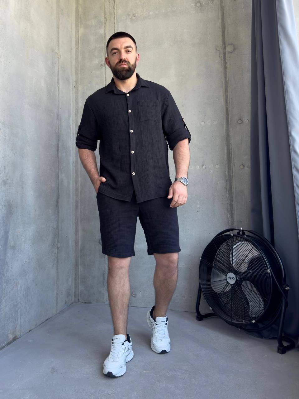 Чоловічий літній мусліновий костюм чорного кольору 33197