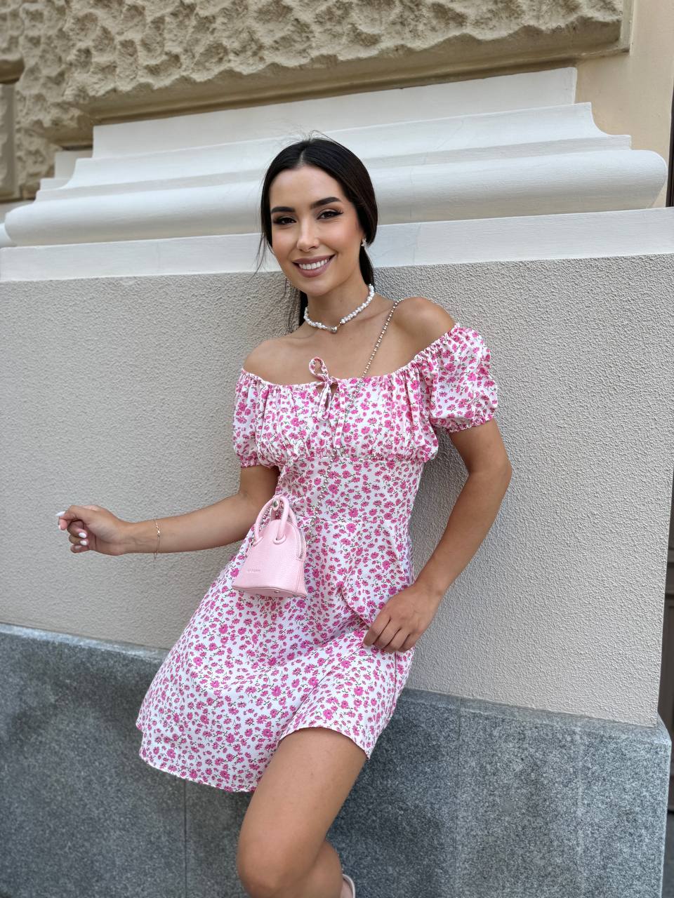 Чарівне плаття міні рожевого кольору 32721