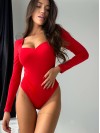 Однотонний прогулянковий боді з пуш-ап червоного кольору 34758