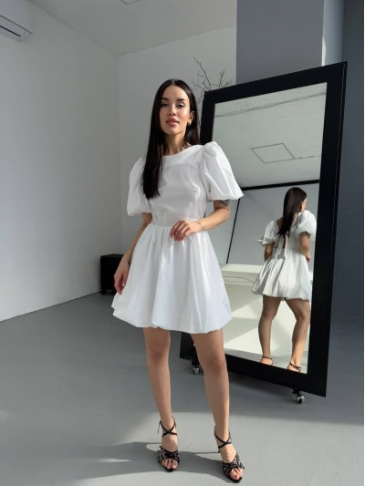 Платье мини с открытой спинкой молочного цвета 32657