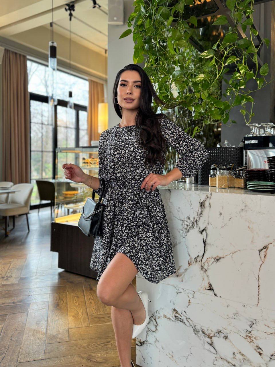 Платье с поясом черного цвета 32725