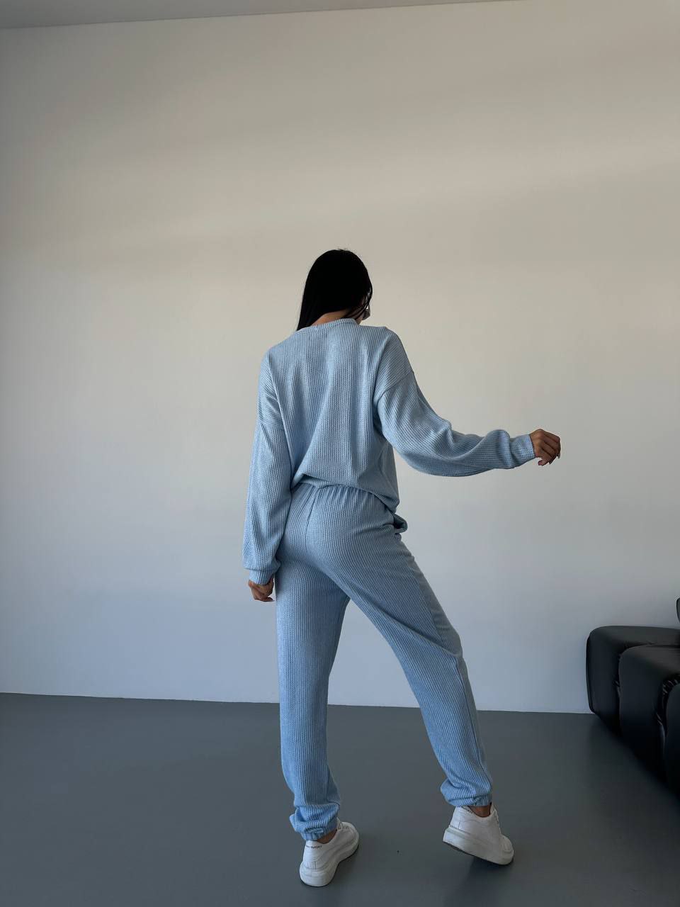 Повсякденний жiночий костюм 2-ка блакитного кольору 35530