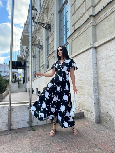 Прогулянкова жіноча сукня чорного кольору 28367