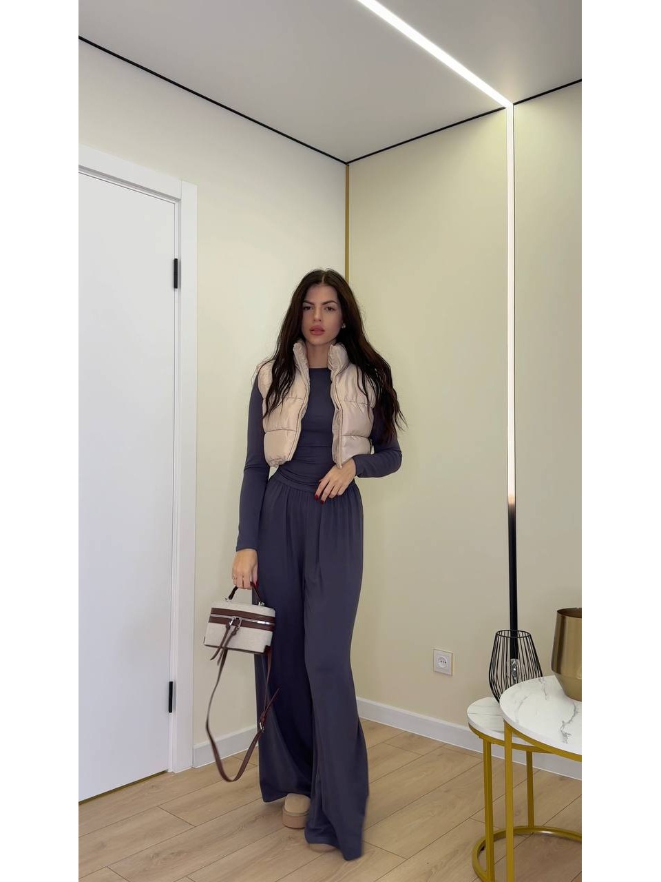 Прогулянковий жіночий костюм графiтового кольору 35166