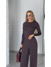 Прогулянковий жіночий костюм коричневого кольору 34731