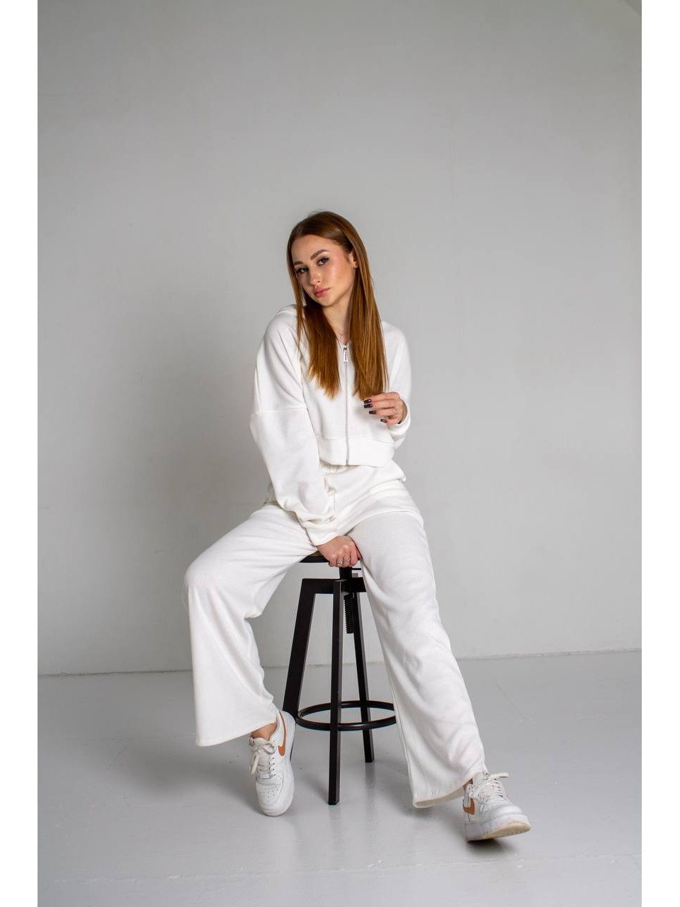 Прогулянковий жiночий костюм з ангори молочного кольору 36097