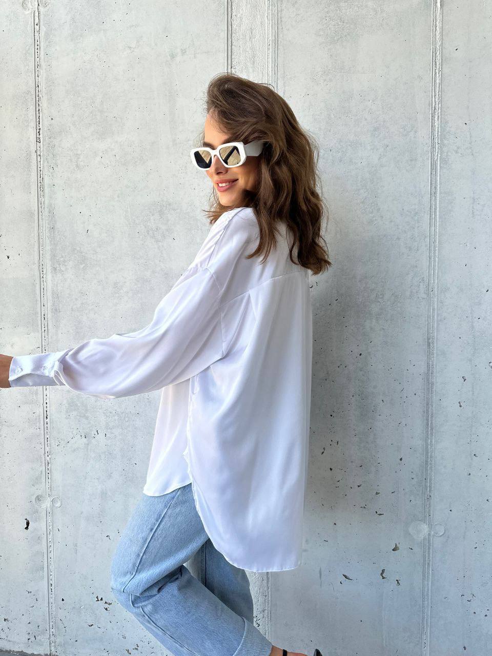 Рубашка белого цвета 24766