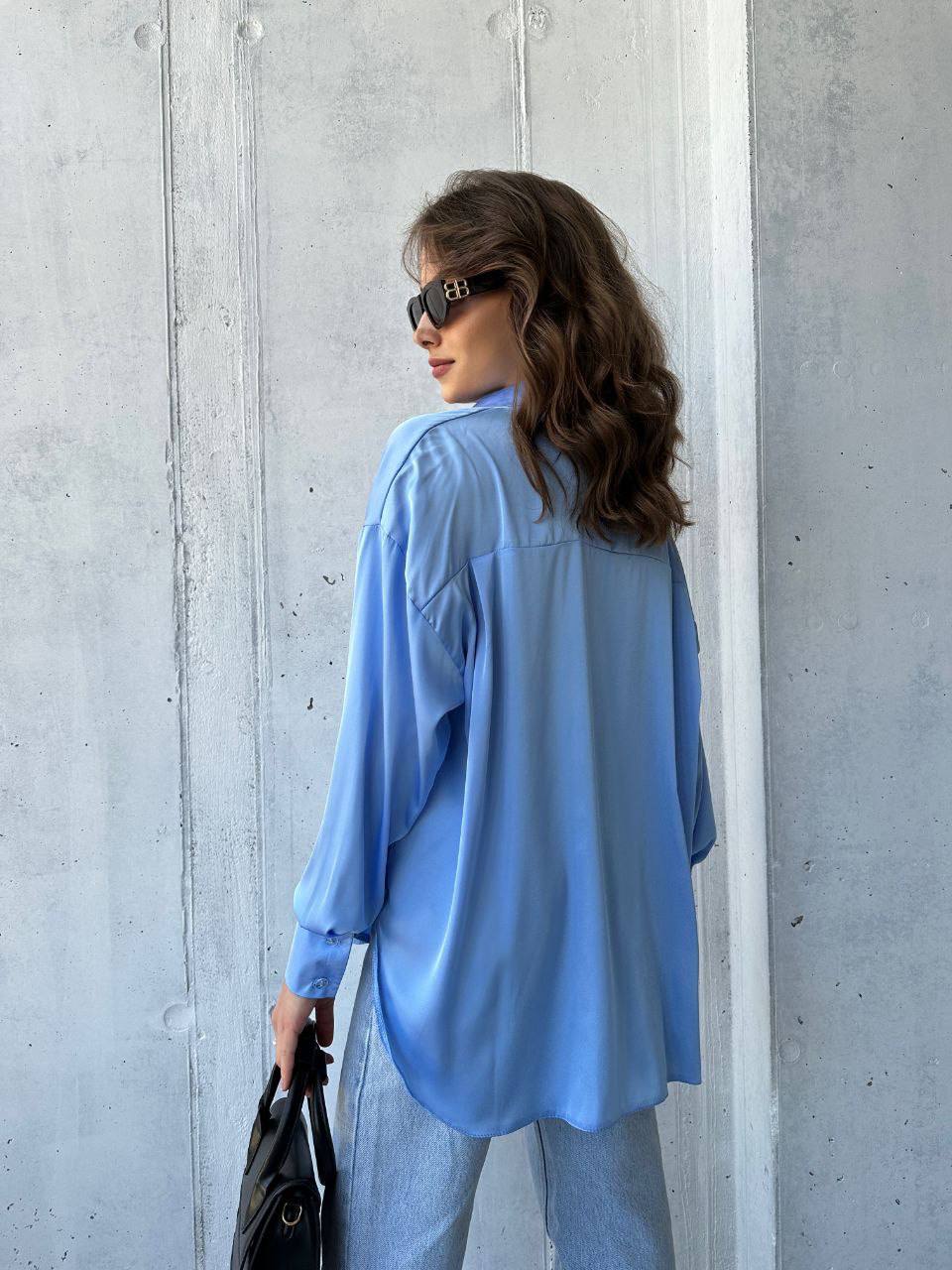 Рубашка голубого цвета 24768