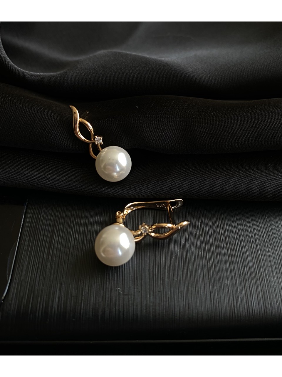 Сережки кільця класичні золотого кольору 31895