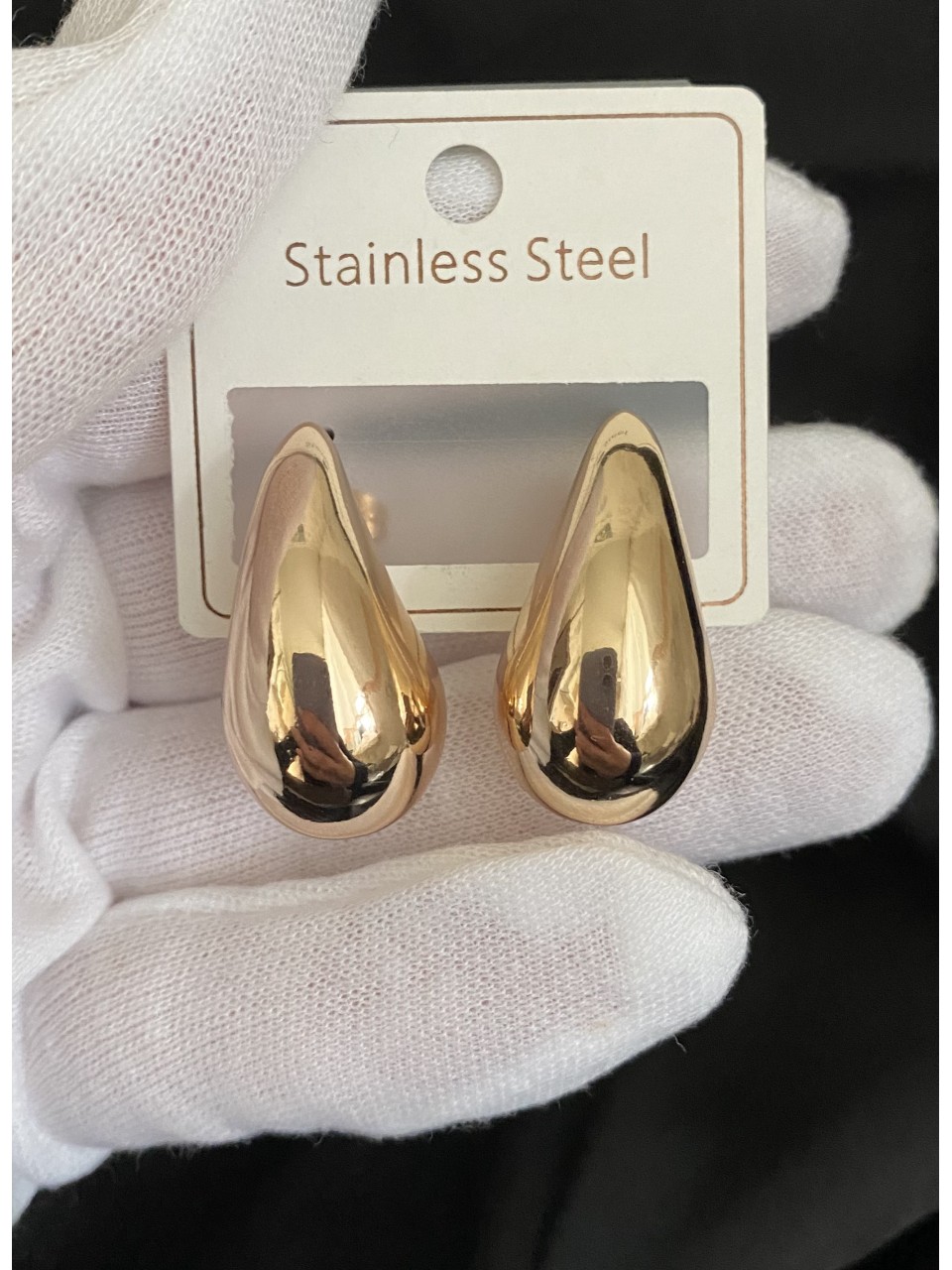 Сережки "Сльоза" штифтовий замок золотого кольору 32118