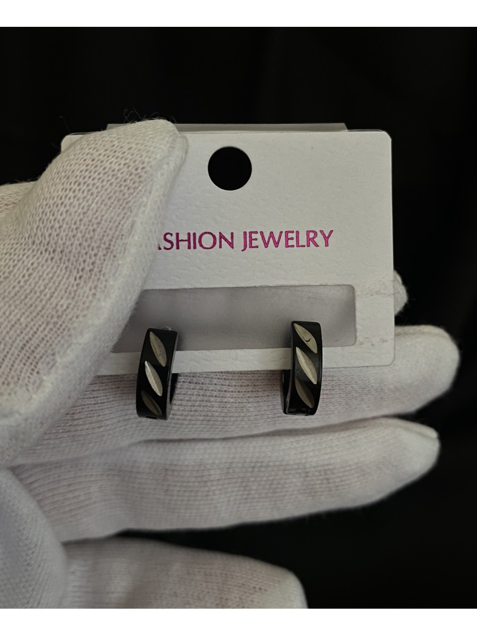 Сережки "Пелюстки" застібка - кільце чорного кольору 32011