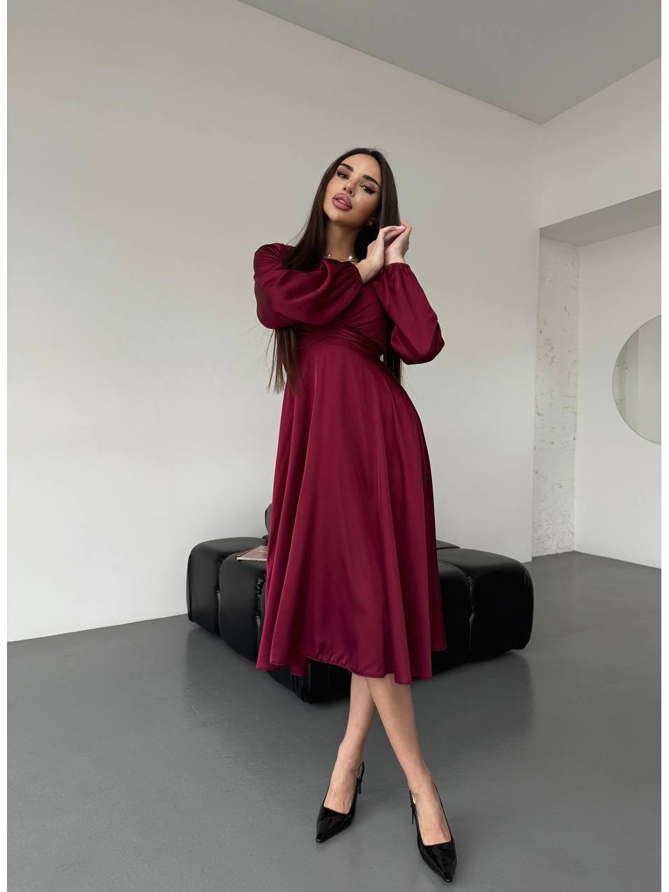Шелковое платье миди бордового цвета 36051