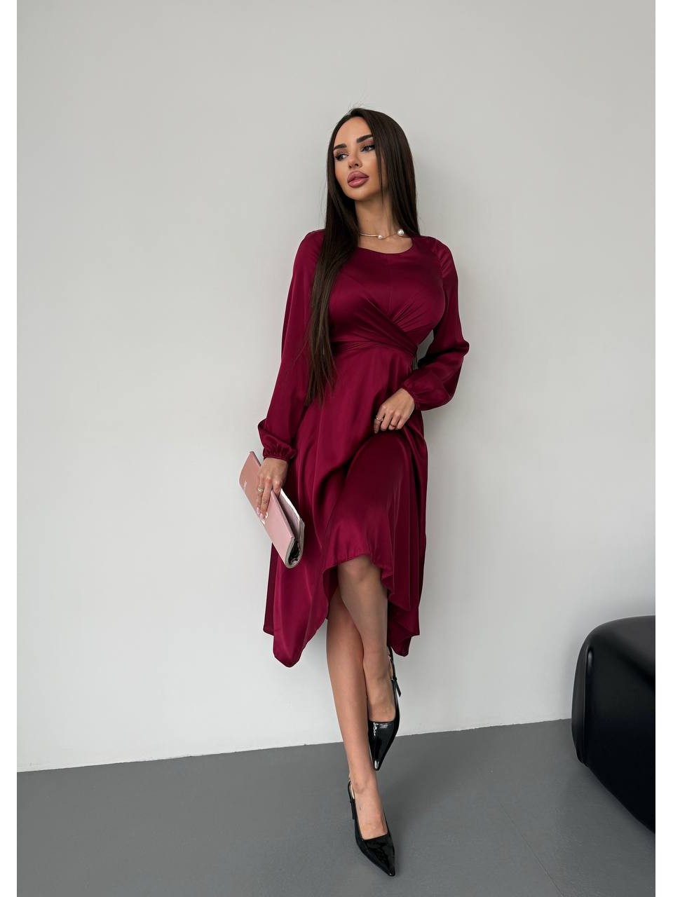 Шелковое платье миди бордового цвета 36051