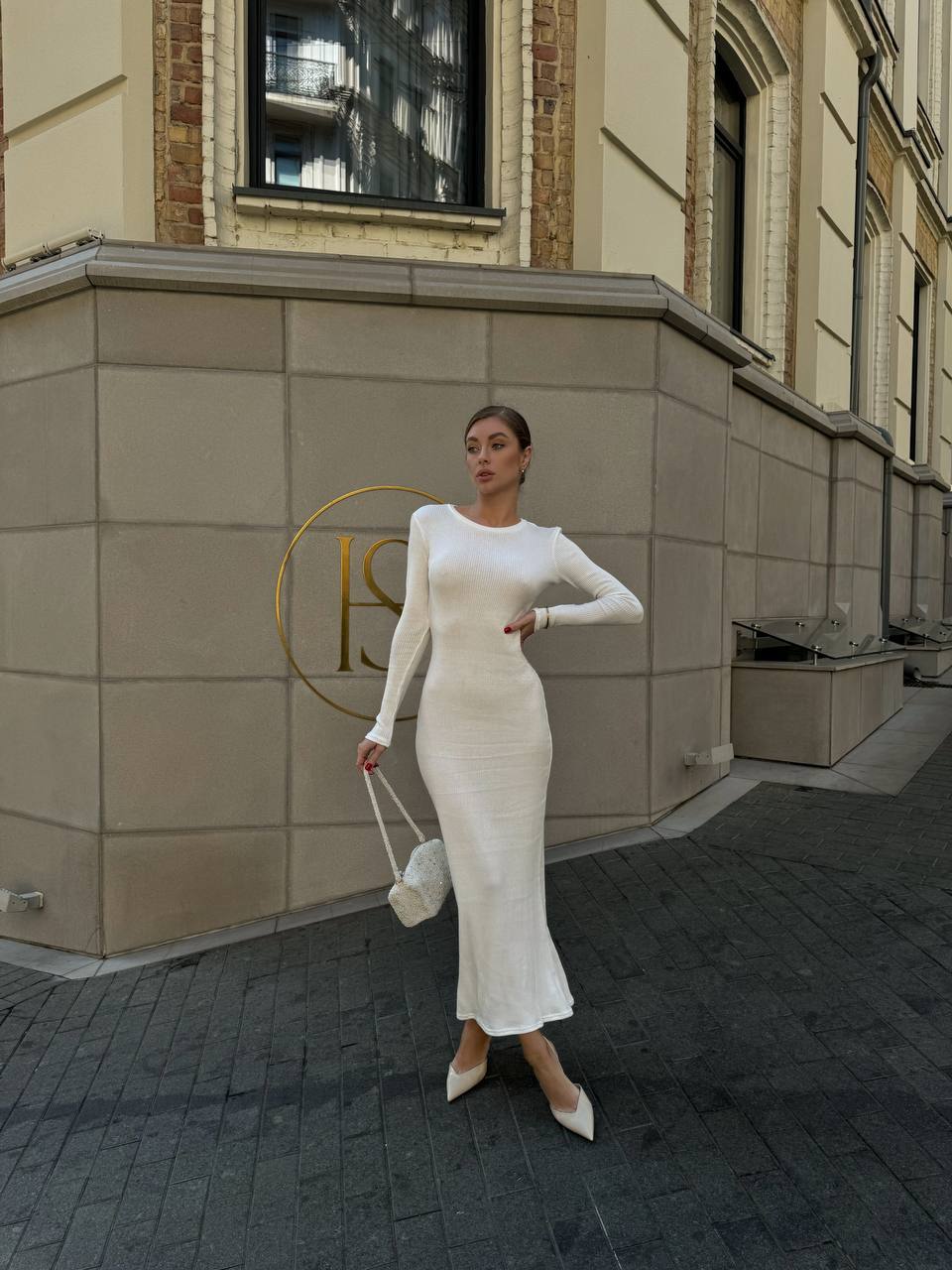 Силеэтное платье макси из ангоры молочного кольору 36093