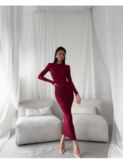 Сiлуетна вечiрня сукня міді бордового кольору 36037