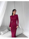 Силуэтное вечернее платье миди бордового цвета 36037