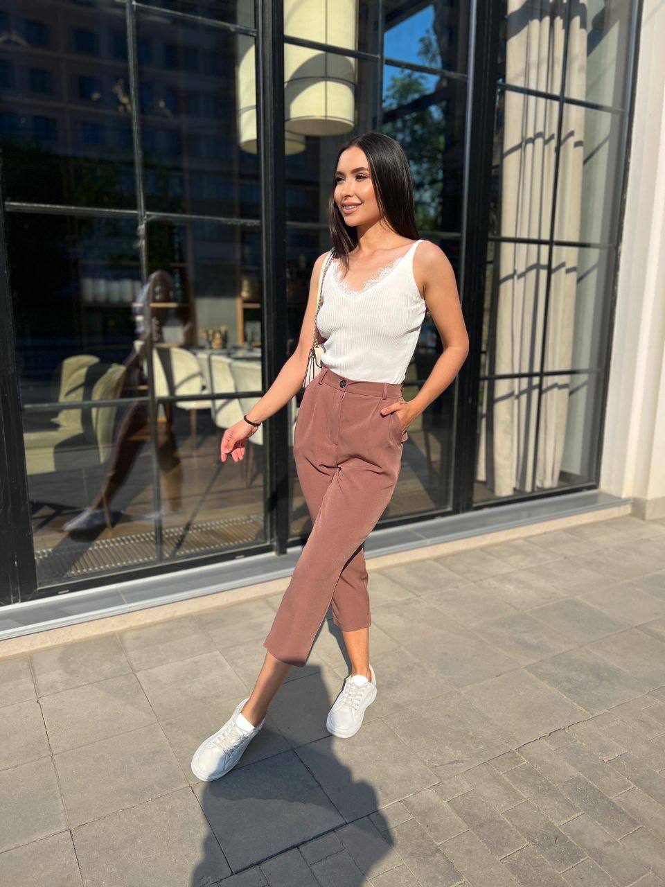 Стильні жіночі штани пудрового кольору 28960