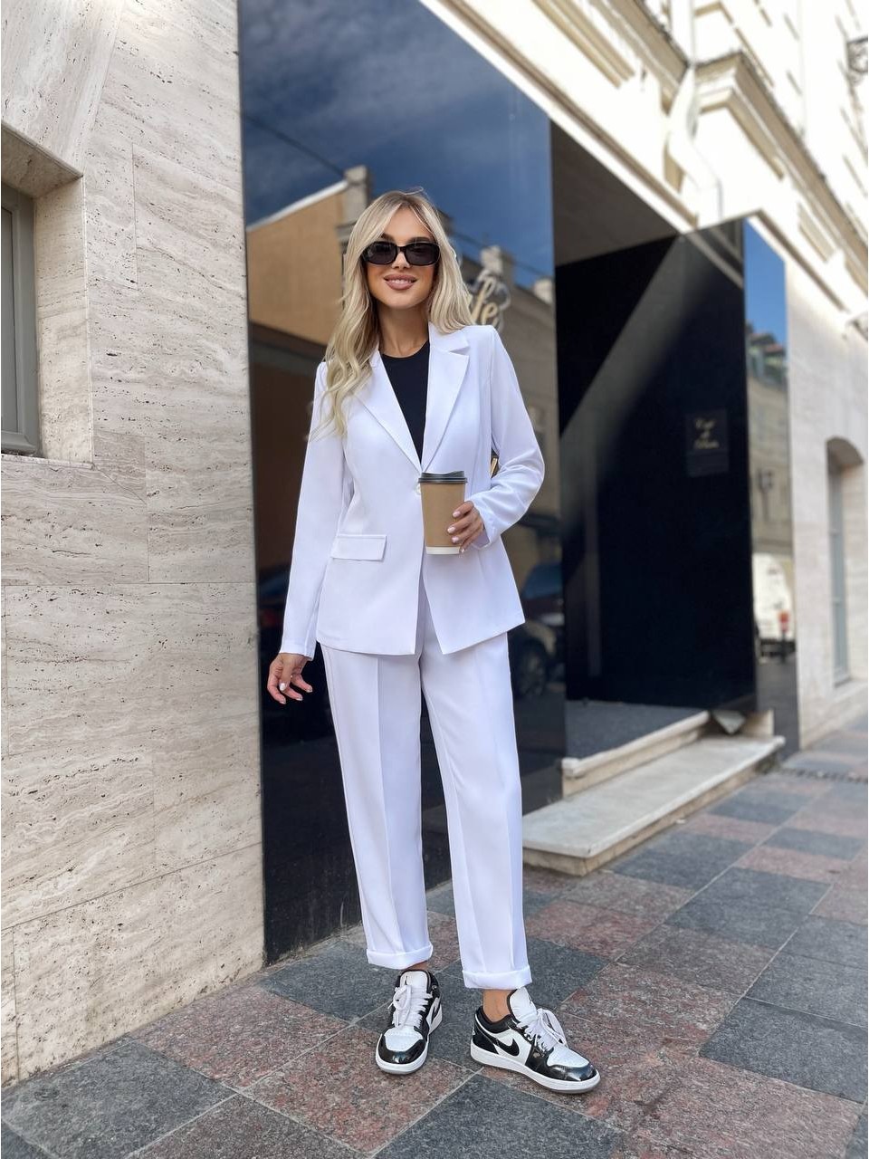 Костюм двійка, бiлого кольору 28629