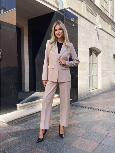 Костюм двійка, бежевого кольору 28631