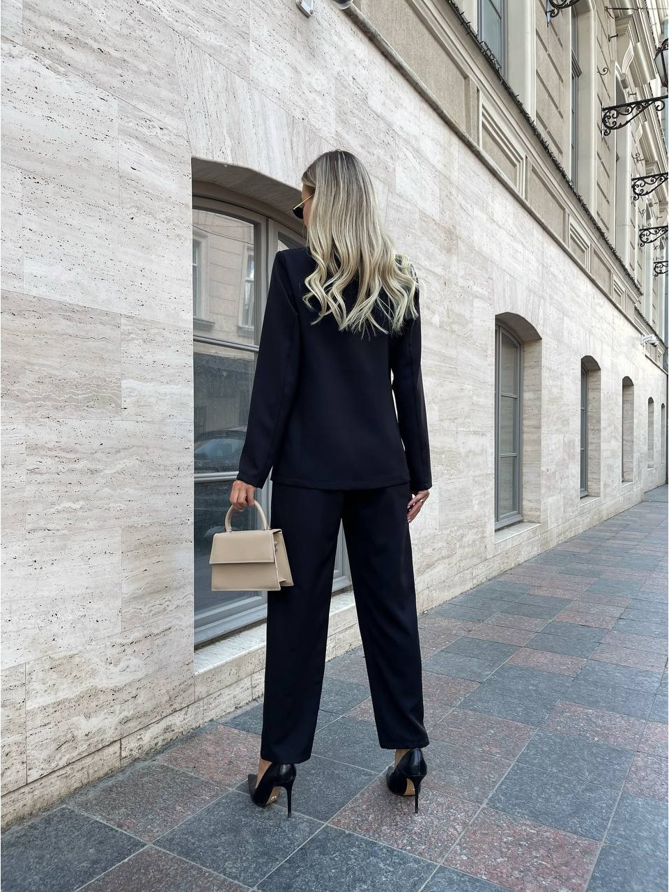 Костюм двійка, чорного кольору 28625