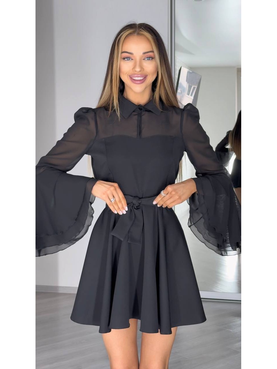 Сукня кліш з шифоновими рукавами чорного кольору 34444