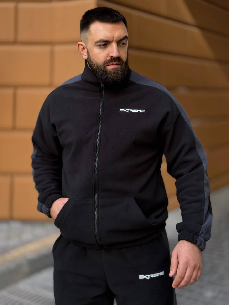 Теплий чоловічий костюм на змiйцi з флiсу чорного кольору 35732