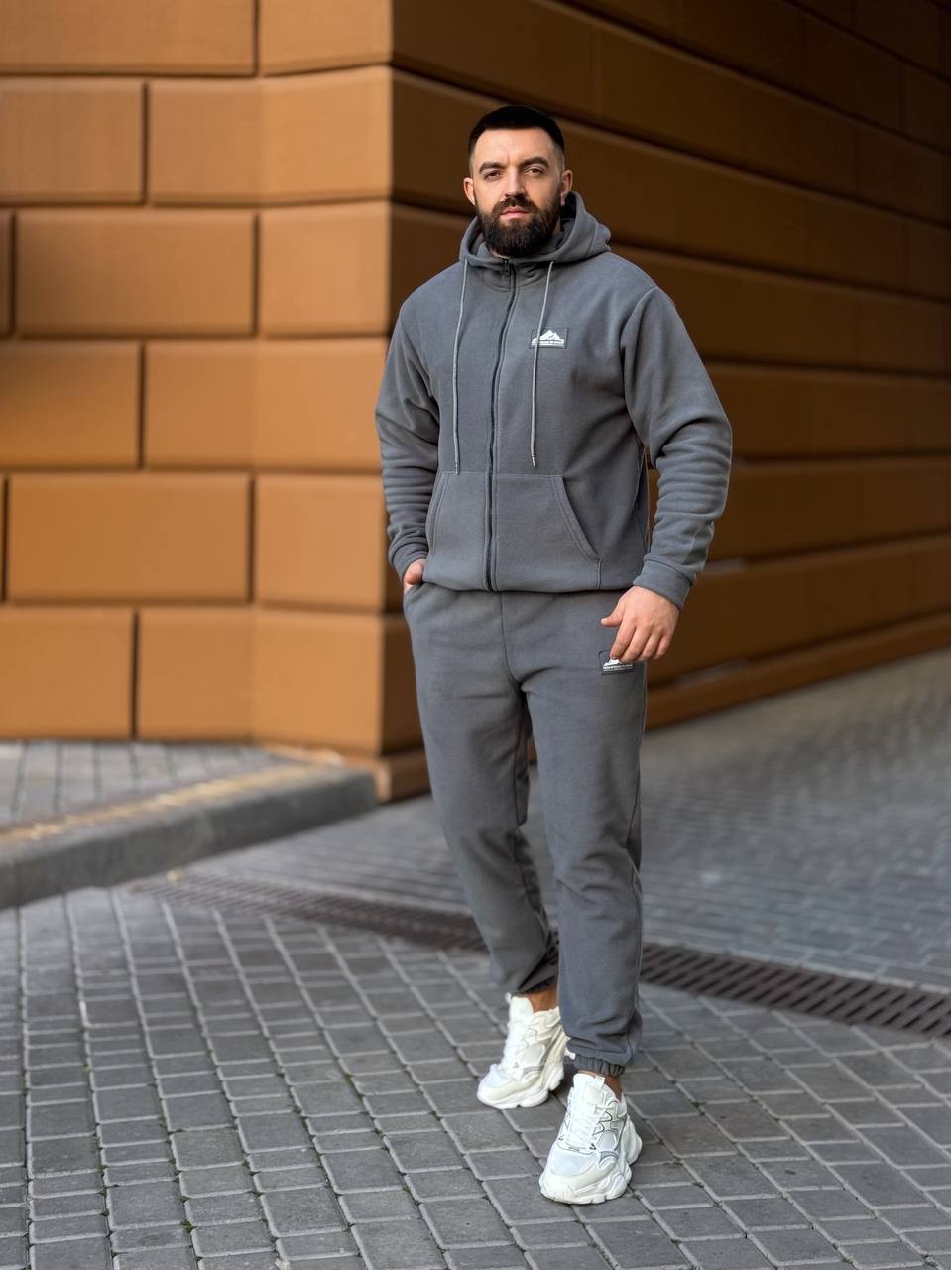 Теплий чоловічий костюм з флiсу графiтового кольору 35779