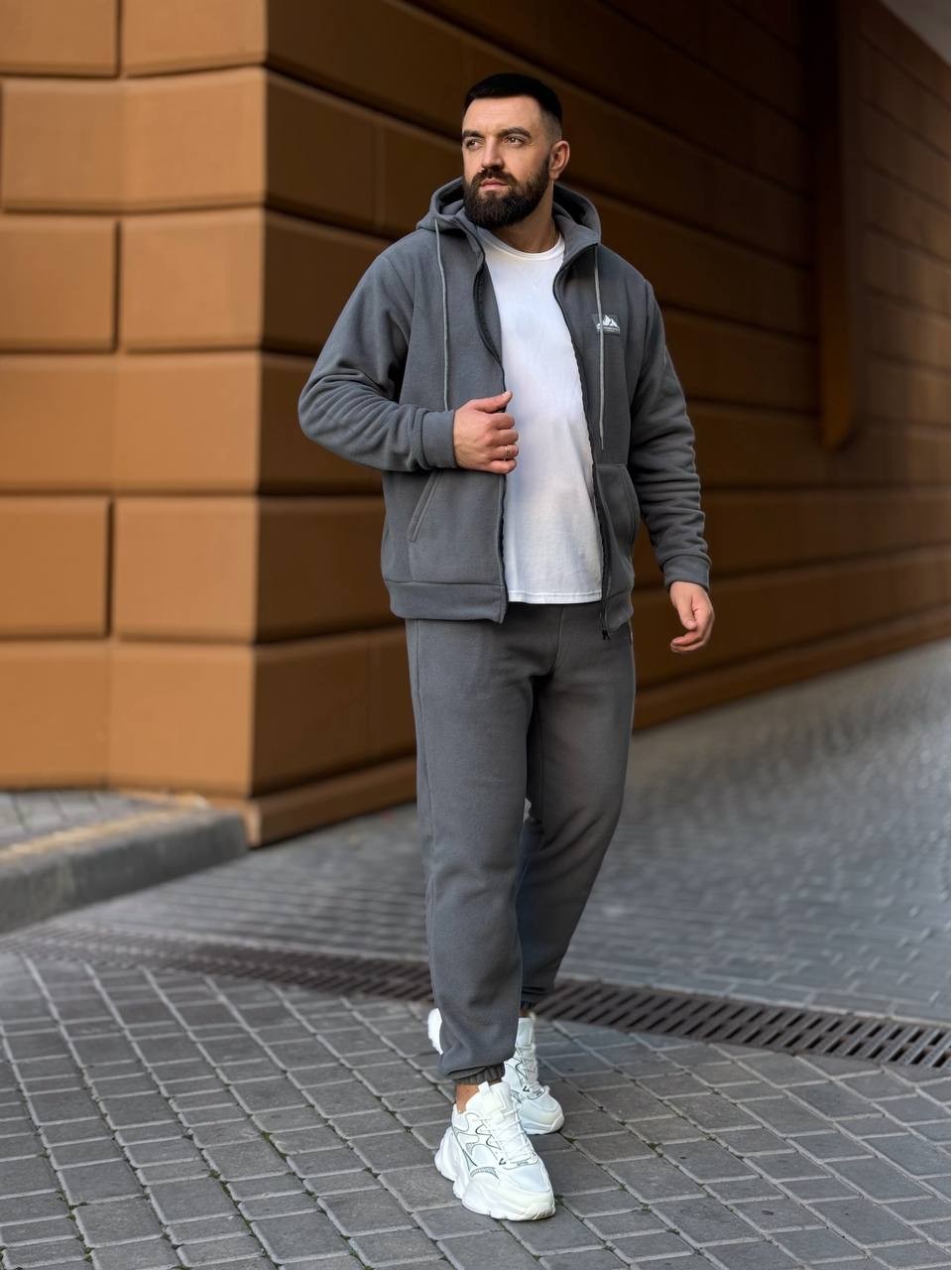 Теплий чоловічий костюм з флiсу графiтового кольору 35779