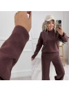 Теплий жiночий костюм кавового кольору 35462