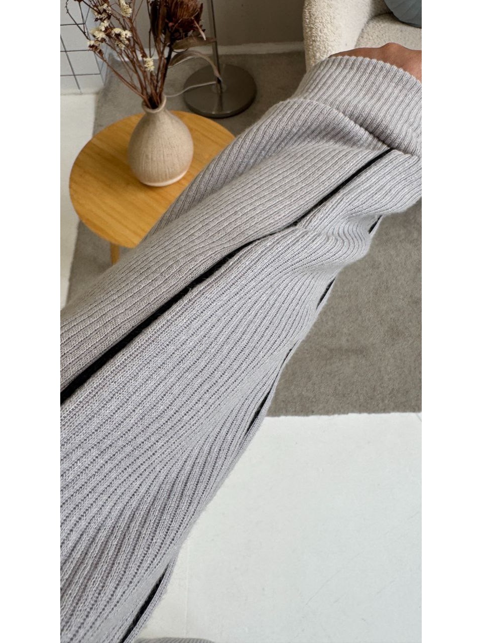 Теплый женский костюм из ангоры серого цвета 35826