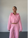 Теплий жiночий костюм з вкороченою кофтою рожевого кольору 35518