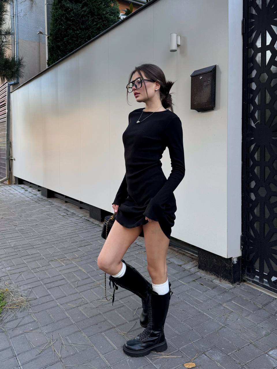 Платье мини в рубчик черного цвета 30332