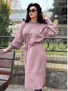 Тепла сукня з поясом пудрового кольору 30085