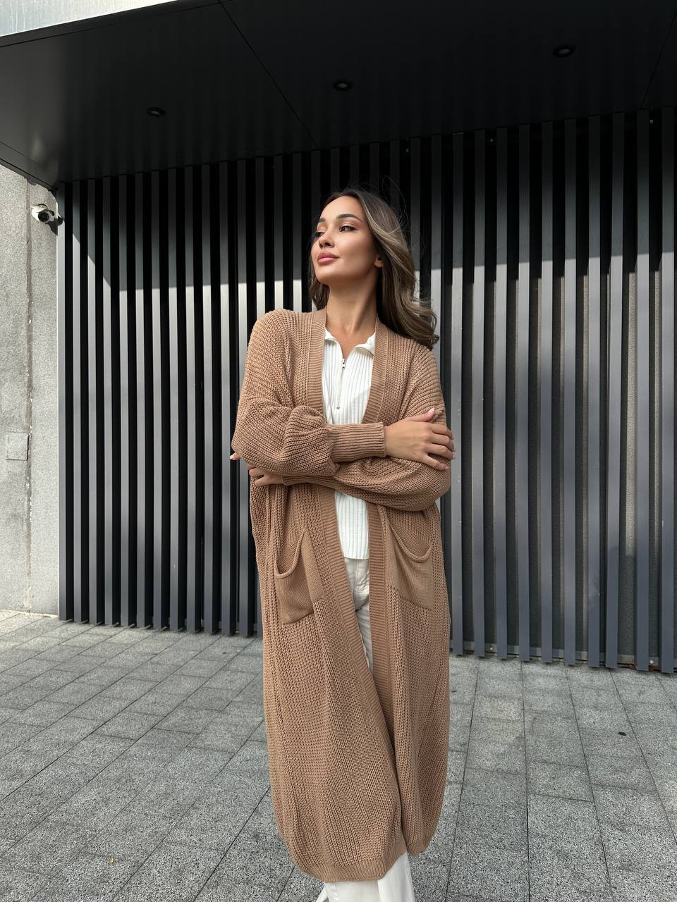 Удлиненный вязаный кардиган кофейного цвета 29194
