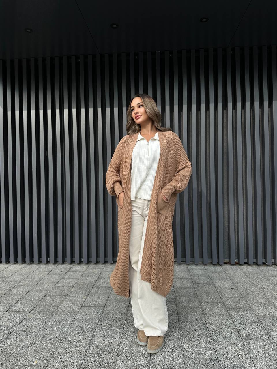 Удлиненный вязаный кардиган кофейного цвета 29194