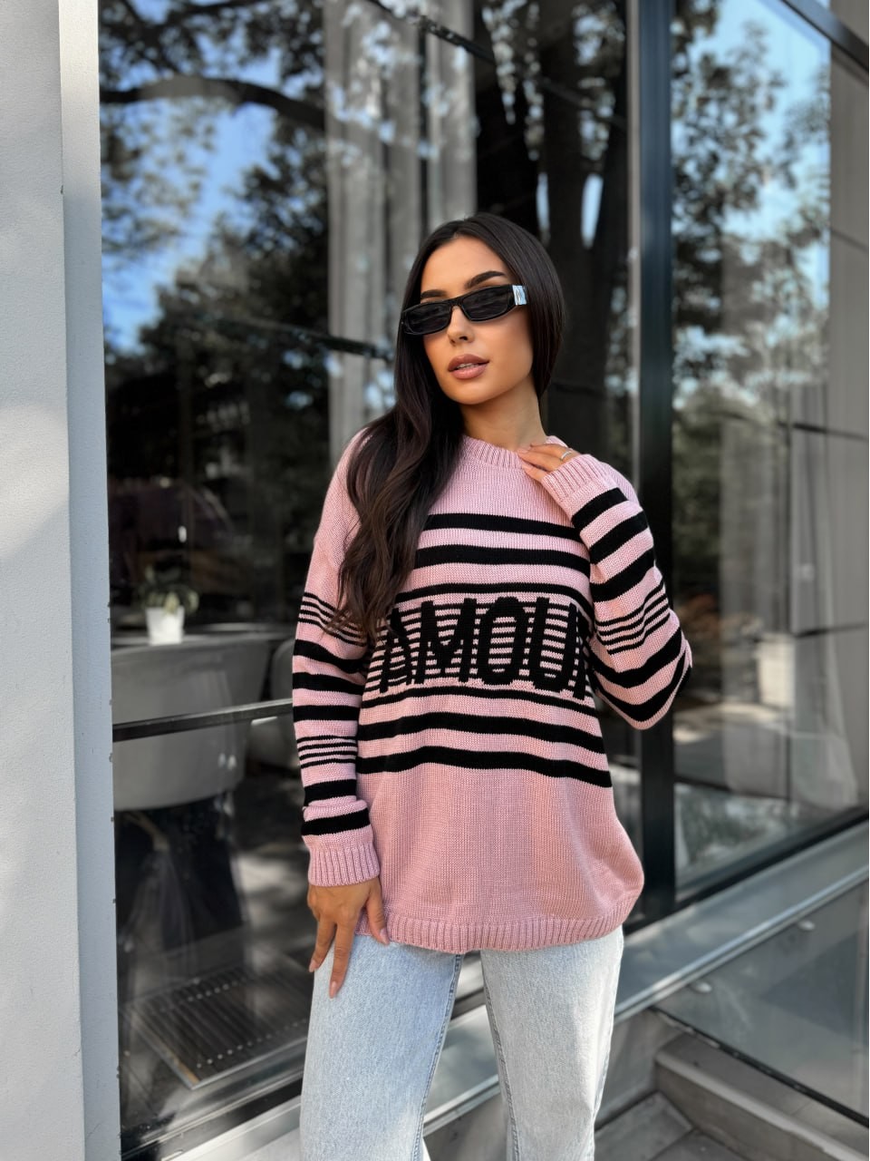 Подовжений жіночий светр із написом рожевого кольору 29903