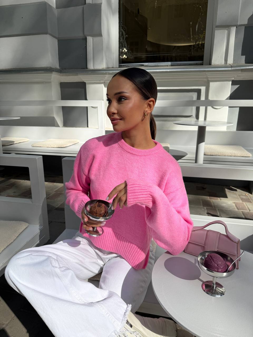 Укорочений жіночий светр з розрiзом рожевого кольору 34655