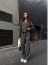 Унiверсальний жiночий костюм 2-ка графiтового кольору 35465