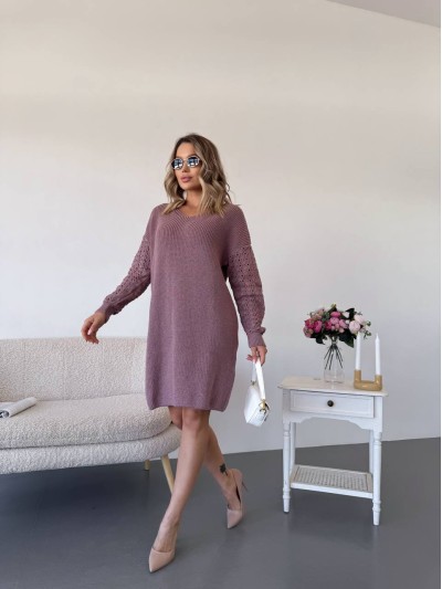 В'язана сукня з ажурними рукавами пудрового кольору 35024