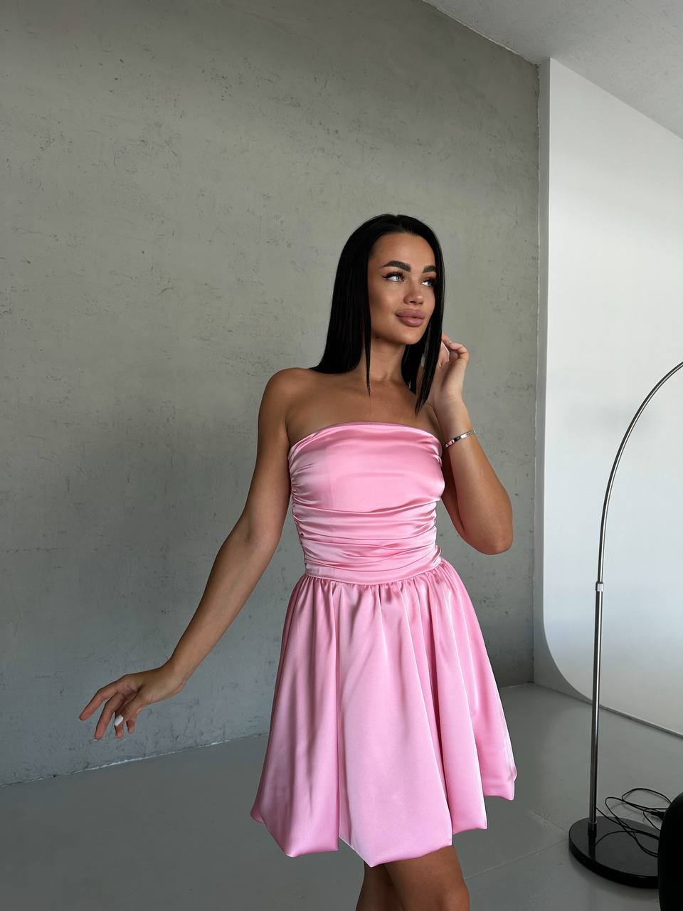 Вечірня сукня міні рожевого кольору 32662