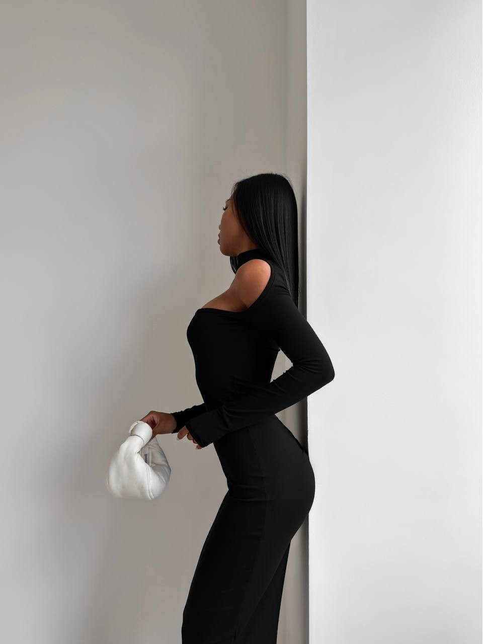 Вечiрня сукня міді чорного кольору 35715