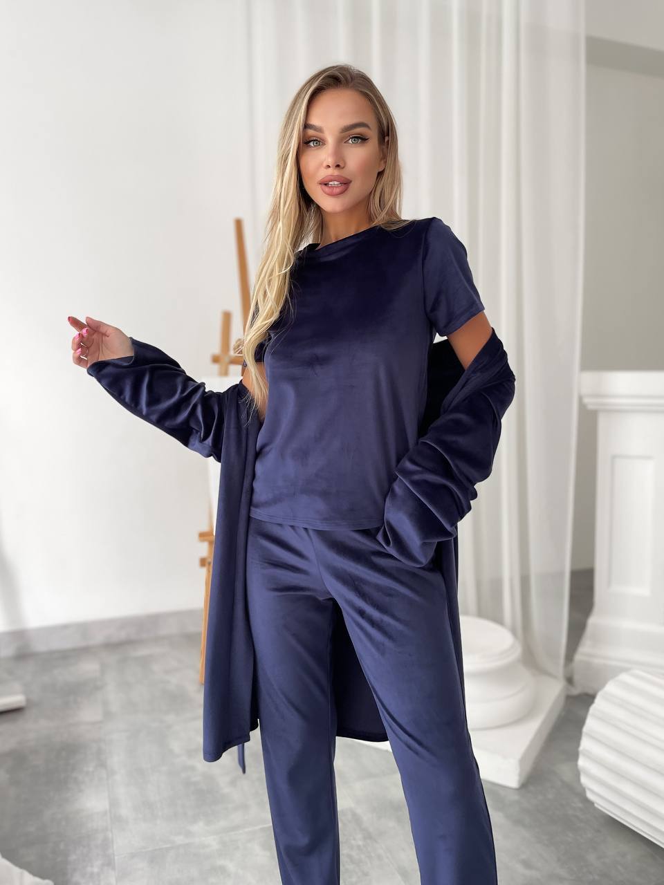 Велюровий домашній комплект трiйка синього кольору 34543