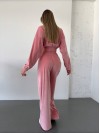 Велюровий жіночий костюм рожевого кольору 34072