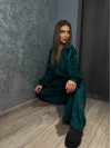 Велюровий жіночий костюм смарагдового кольору 34593