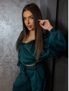 Велюровий жіночий костюм смарагдового кольору 34593