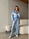 Велюровий жіночий костюм на блискавці зі вставками блакитного кольору 31451