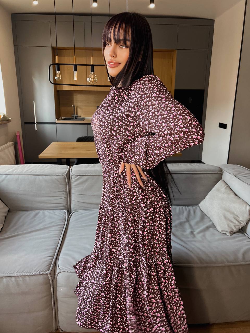 Воздушное платье миди в цветок бордового цвета 31529