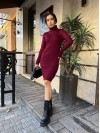 В'язана сукня з горловиною бордового кольору 30208