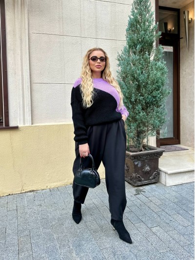 В'язаний жіночий светр бузкового кольору 29901